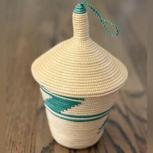 Handwoven Agaseke Peace Basket